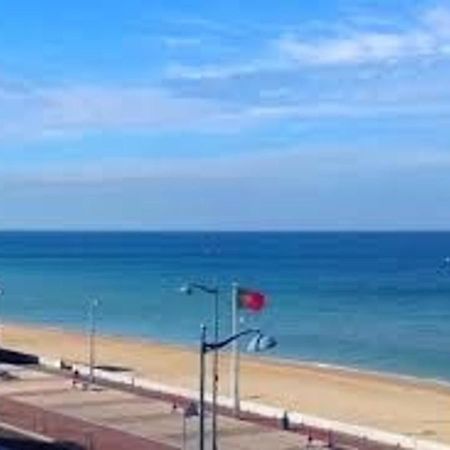 Appartement En Front De Mer A Villers-Sur-Mer Face Au Casino, 2P Tout Equipe Avec Parking Privatif - Fr-1-712-14 Exterior photo